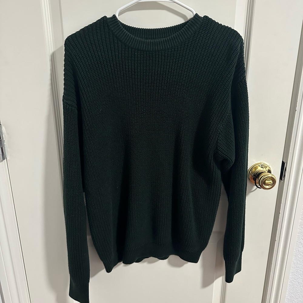 Brandy Melville sweater